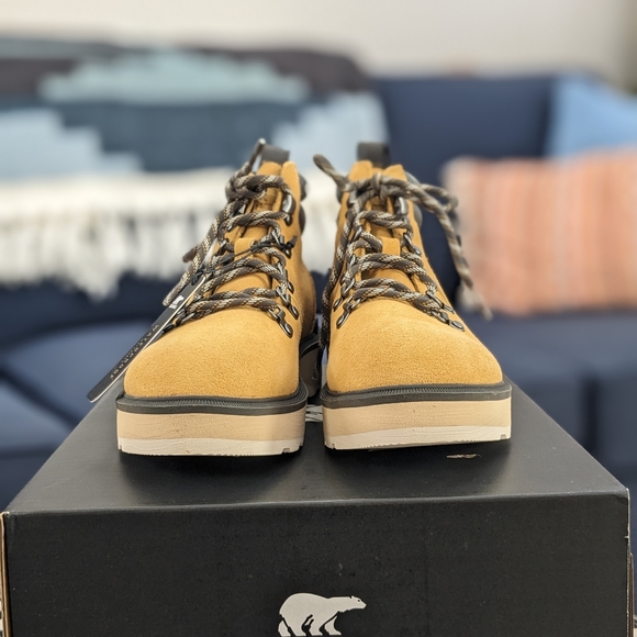 Sorel hi-line bootie hiker boots worker NIB NEW - Picture 8 of 8